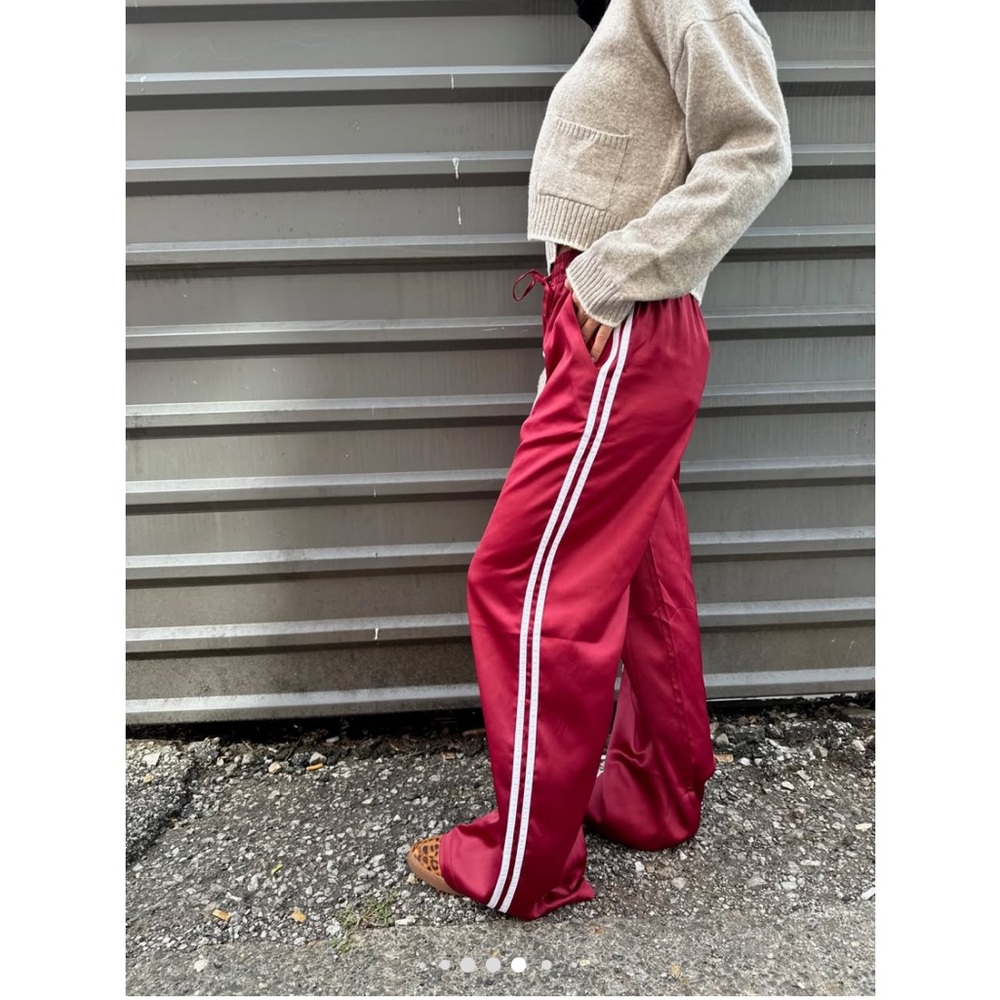 The Hip Eagle Satin Red Pants - Small